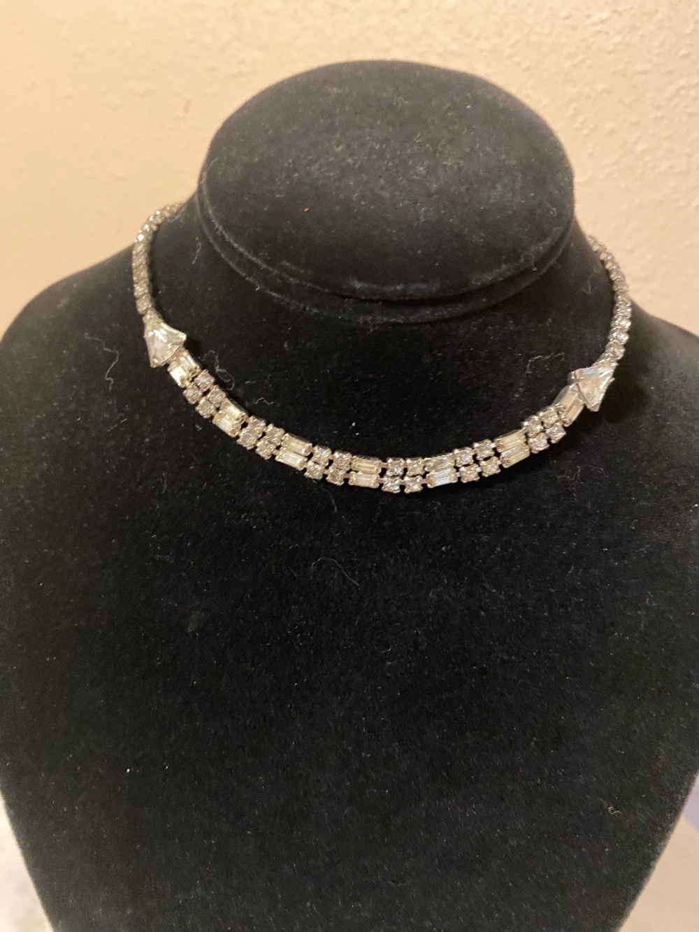 vintage rhinestone necklace